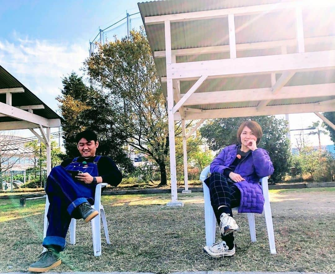 お兄ちゃんのインスタグラム：「明けましておめでとうございます⛩ 今年もビタミンＳを宜しくお願い致します🙇‍♂️ 個人としても頑張りまくります！！ 健康で良かった(^^) 健康第一ですね☺️ 今年も宜しくお願い致します！！ #2021年 #ビタミンＳ #ビタペディア」