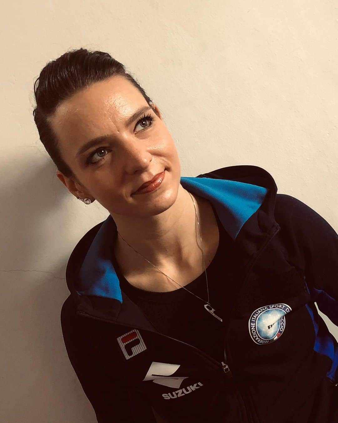 ロベルタ・ロデギエーロさんのインスタグラム写真 - (ロベルタ・ロデギエーロInstagram)「Guardo avanti e prendo forza.  2021, non puoi che essere migliore! #happynewyear」1月1日 20時00分 - robyrode
