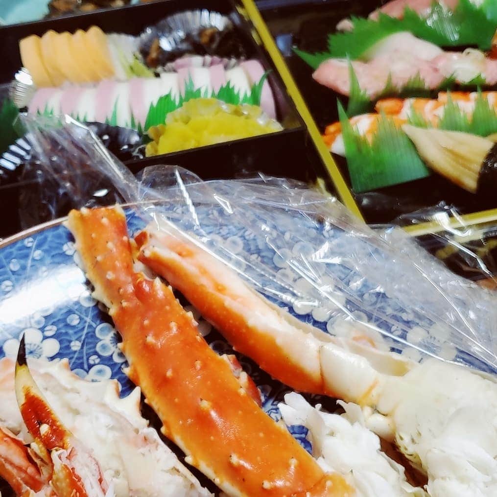 今藤霧子のインスタグラム：「A happy new year💕あけおめー🎍」