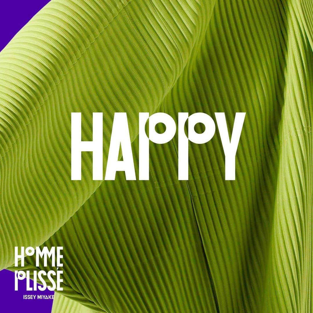 HOMME PLISSÉ ISSEY MIYAKE Official Instagram accountのインスタグラム：「Happy New Year from @hommeplisse_isseymiyake」