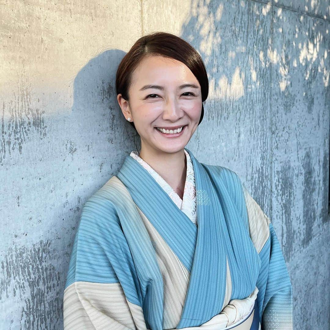 のインスタグラム：「明けましておめでとうございます🎌 本年もどうぞ宜しくお願い致します！  コロナ禍が続いておりますが、 皆様が本年も健康に過ごせますよう 心よりお祈り申し上げます🙇‍♀️💕  #2021#ご挨拶 #あけましておめでとうございます #元日#ハレ #澤田泉美」