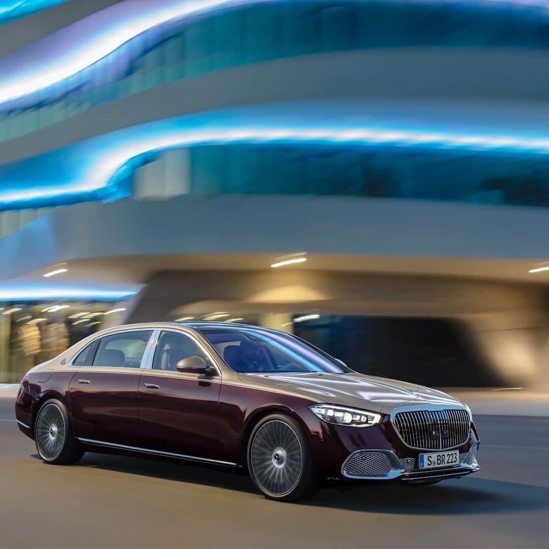 メルセデス・ベンツさんのインスタグラム写真 - (メルセデス・ベンツInstagram)「Mercedes-Maybach is a byword for luxury that constantly reinvents itself. A perfect example: The new Mercedes-Maybach S-Class.   #MercedesMaybach #Maybach #luxury」1月1日 16時00分 - mercedesbenz