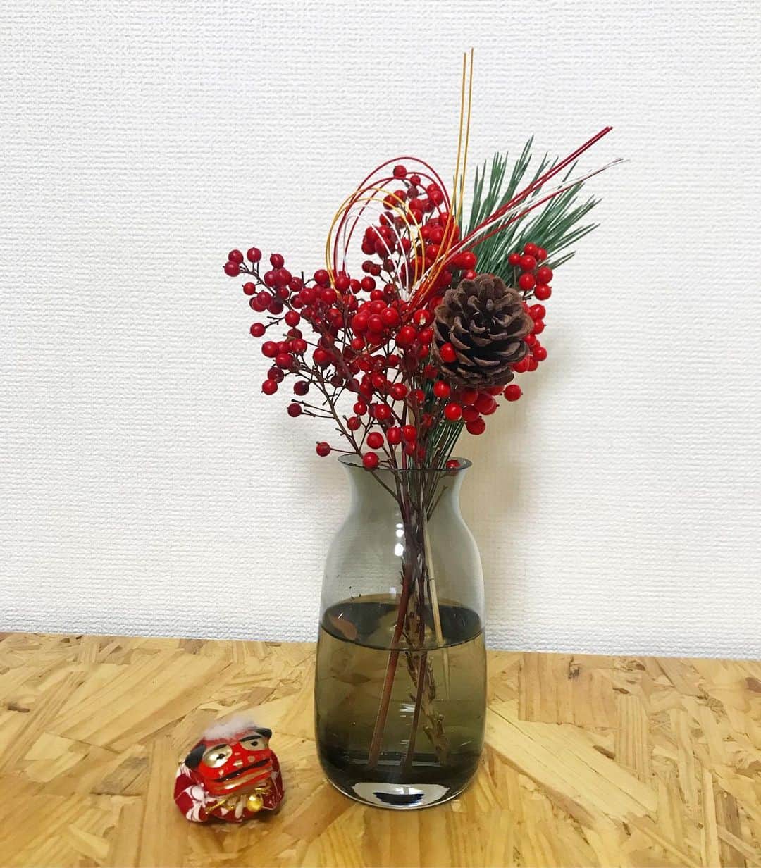 上田愛子さんのインスタグラム写真 - (上田愛子Instagram)「喪中なので、あけおめは言えませんが  2021年も楽しく健康に素敵な1年になりますように⛩  皆さま今年もよろしくお願い申し上げます⛩」1月1日 16時16分 - aikosenseidayo