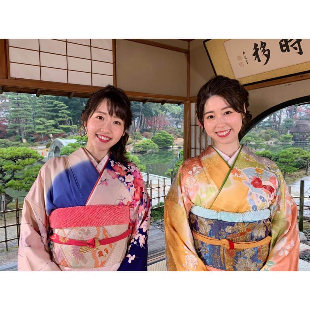 河村綾奈のインスタグラム：「あけましておめでとうございます。 元日から冷えますね❄️ RCCテレビの中で、同期の中根夕希アナと一緒に新年のご挨拶をさせていただいています。 中根さんも私も自前の振袖です。 私のものは、祖母が買ってくれて、 母も姉も袖を通しました。 これを着て同期二人で一緒にお仕事が出来た事も感謝感激です😊🍀 帯まで素敵に着付けていただいた着付け師さん、ありがとうございました。  おばあちゃん喜んでくれるかな〜。 今度下関に帰ったら見てもらおう☺️💕 うっしっし。  2021年、みなさまにとりまして素敵な日々となりますように。 今年もどうぞよろしくお願い致します。  ちなみに、ストーリーにも書きますが RCCPLAY!にも動画が上がっています☺️ 短い動画ですが、いくつかパターンがありますので、 もし良ければ「見逃し配信」のところをご覧ください。 夕希ちゃんのモォォがすんばらしいです🐮🗻」