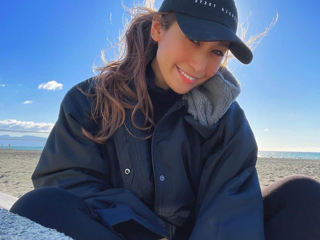 片桐舞子のインスタグラム：「𝐻𝑎𝑝𝑝𝑦 𝑁𝑒𝑤 𝑌𝑒𝑎𝑟 ☻︎ 本年も宜しくお願いします🐚  #あけおめいず」