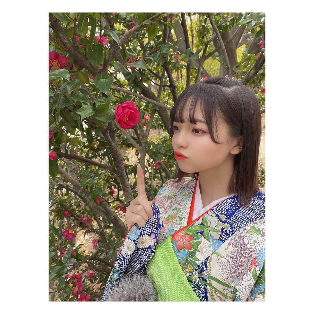 奥本陽菜さんのインスタグラム写真 - (奥本陽菜Instagram)「新年あけましておめでとうございます!! ・ ・ ・ ・ ・ ・ ・ 今年もばっこしかまして行きたいと思っております!!騒ぎ倒したいと思います🤫🤫🤫 ・ ・ 昨年に引き続き応援よろしくお願い致します!! ・ ・ ・ #着物 #元旦 #着物ヘア」1月1日 16時43分 - hinanohiroshima