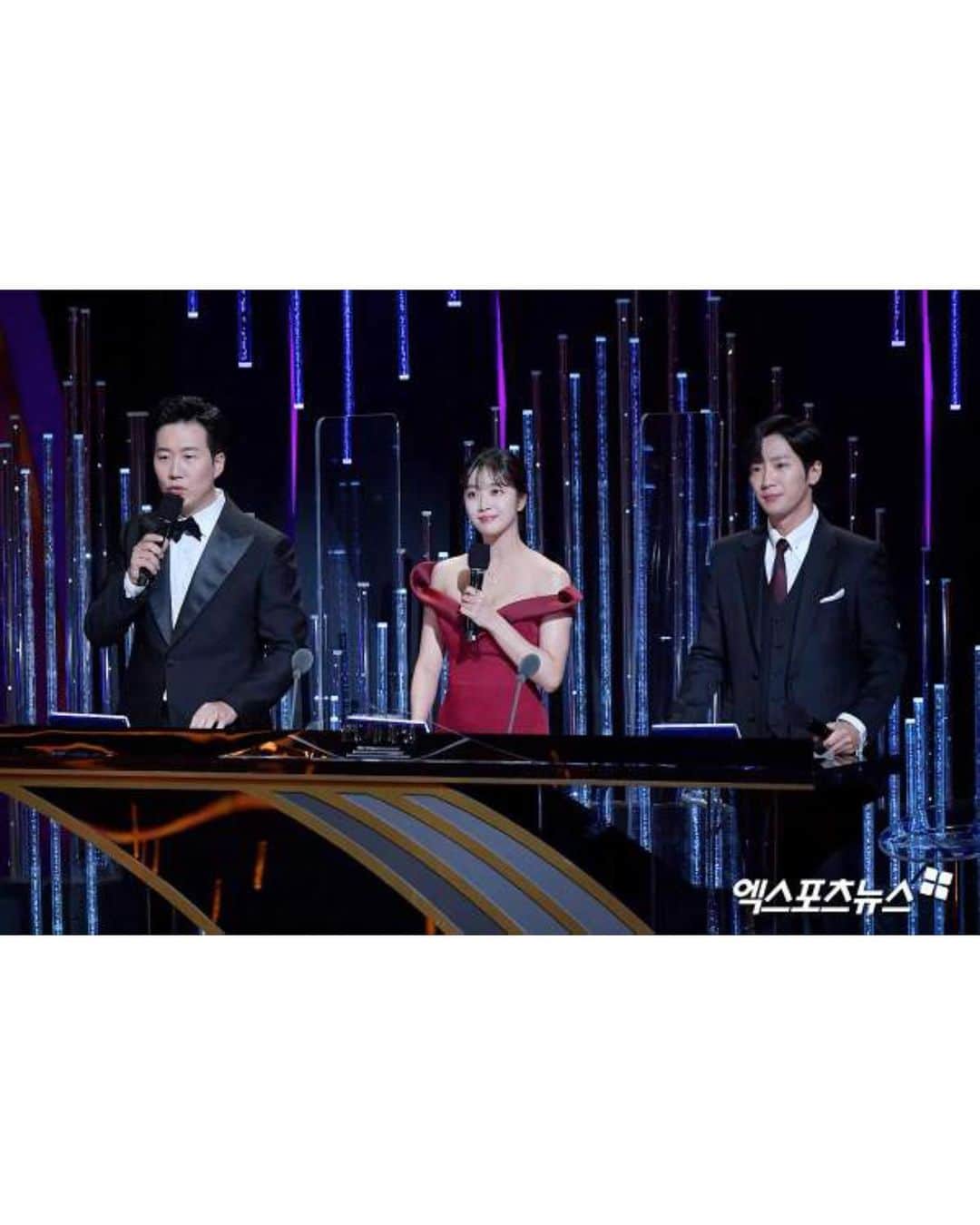 イ・サンヨプのインスタグラム：「#감사합니다 #새해복많이받으세요」