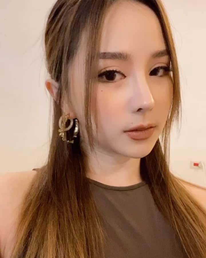 Abby Chenのインスタグラム：「2021」