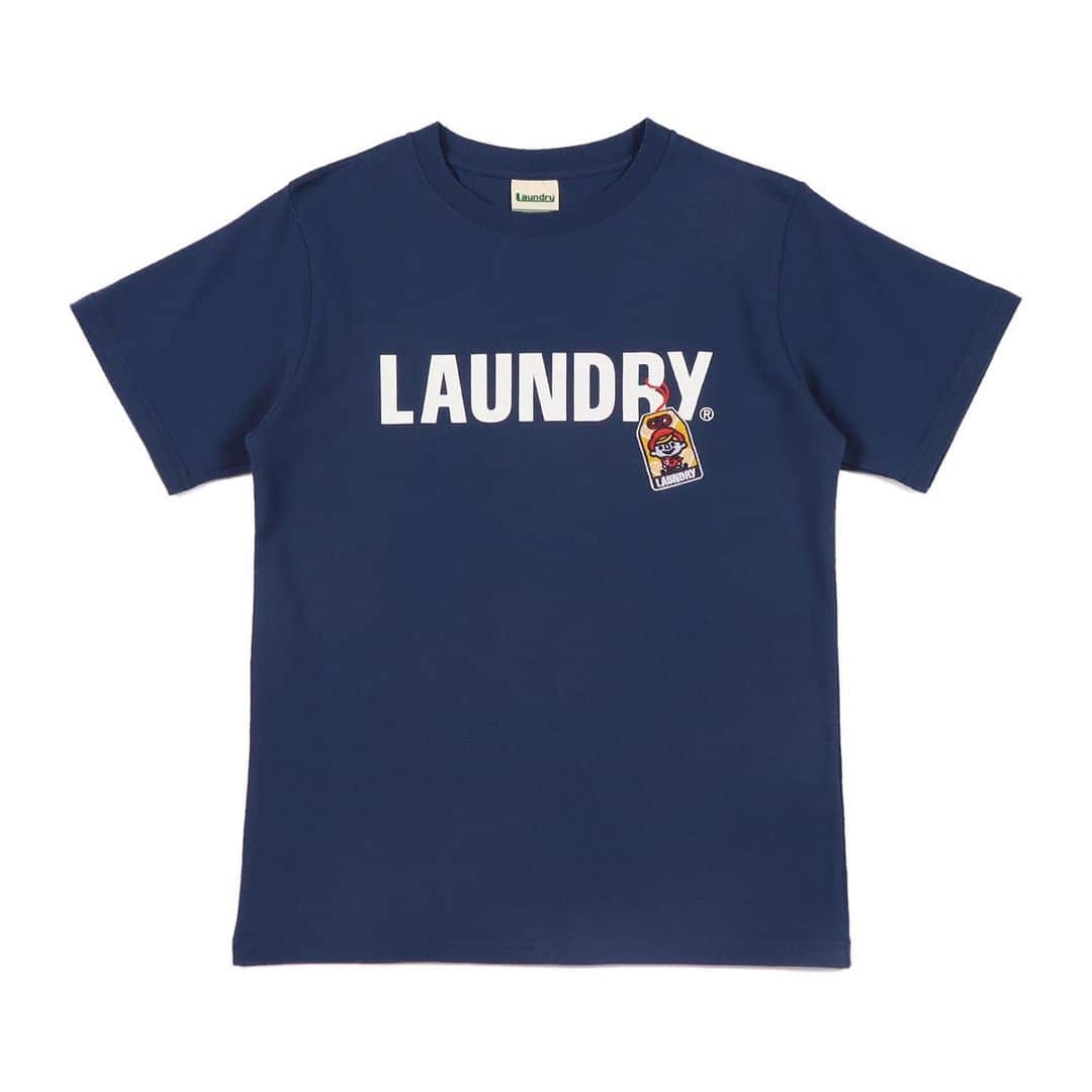 Laundry ランドリーさんのインスタグラム写真 - (Laundry ランドリーInstagram)「謹賀新年🎍🌅🎍  新年明けましておめでとうございます。  旧年中は格別のご愛顧を賜り、御礼申し上げます。 2021年もランドリーをどうぞよろしくお願いいたします。  初売りからNEW YEAR キャンペーンや 新作が登場🤩✨✨  2.3枚目:311-72002　LAUNDRY LUCKY ZIPパーカー ￥8,500+tax ユニセックスS/M/L 杢グレー/ネイビー  4.5枚目:311-72003　ALL STAR ZIPパーカー ￥7,500+tax ユニセックスS/M/L 杢グレー/ネイビー  6枚目:311-92007 LAUNDRY LUCKY刺繍Tシャツ ￥5,200+tax ユニセックスS/M/L ホワイト/ライトグリーン/ネイビー  7枚目: 311-92008 お守りTシャツ ￥5,200+tax ユニセックスS/M/L ホワイト/ダークグルー/クリーム  ＿＿＿＿＿＿＿＿＿＿＿＿＿  詳しいお知らせはプロフィールから ブランドサイトをチェック🧐 ⇒ @laundry_official  そしてそして、 #laundry038 をつけて投稿すると LAUNDRY公式アカウントにご紹介されちゃうかも🥰  #laundry038 #laundry #ランドリー #謹賀新年 #新年のご挨拶 #2021年 #2021 #あけましておめでとうございます #今年もよろしくお願いします  #happynewyear #happynewyear2021  #新作 #パーカー #ZIPパーカー #tシャツ #刺繍 #おまもり」1月1日 18時04分 - laundry_official