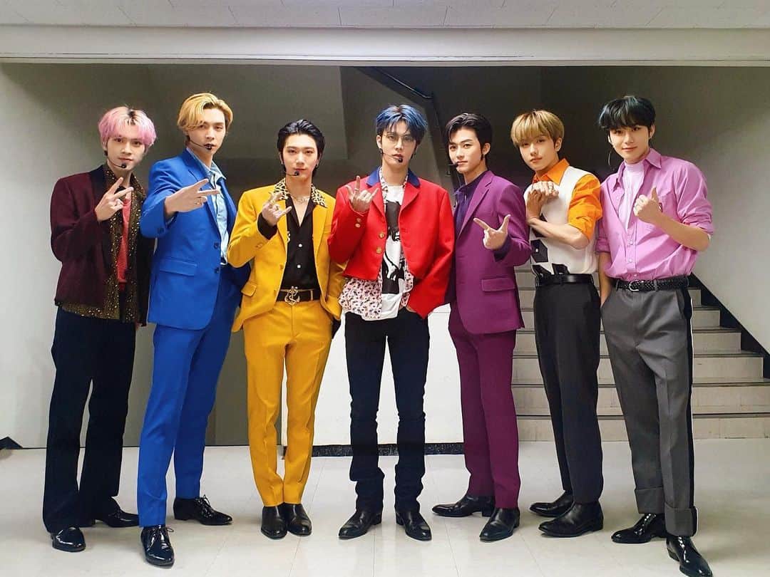 NCTさんのインスタグラム写真 - (NCTInstagram)「#WorkIt💚💖💗  #NCT #NCTU #SMTOWN_LIVE #SMTOWN #SMTOWN_LIVE_Culture_Humanity」1月1日 18時13分 - nct