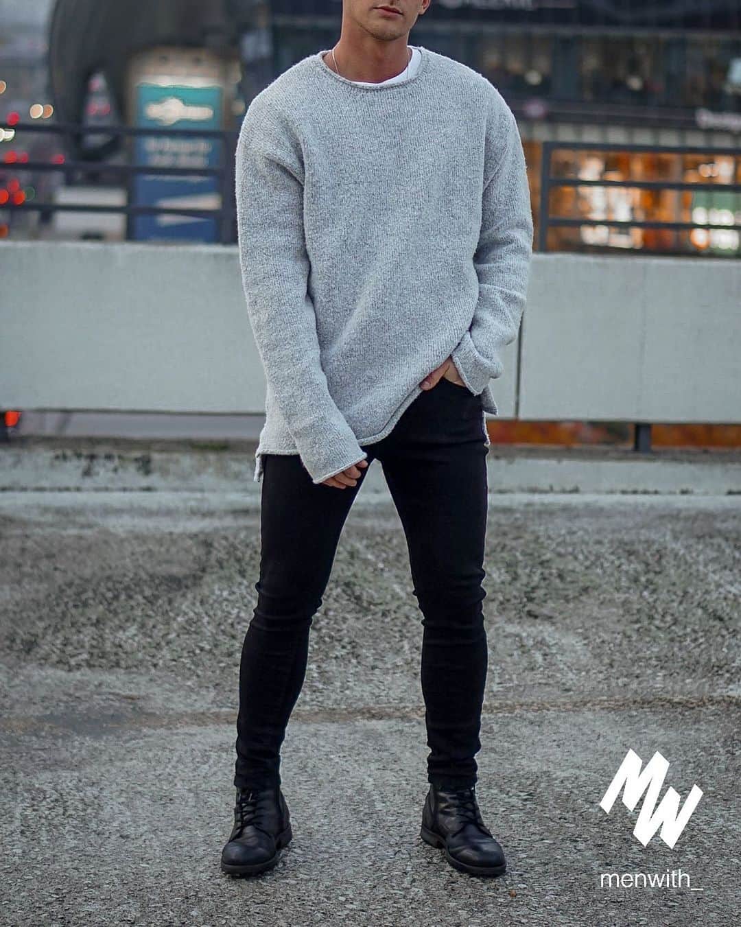 Men Withのインスタグラム：「Lovely outfit worn by our dear friend @iamluca.z_ 👌🏽 #menwithstreetstyle」