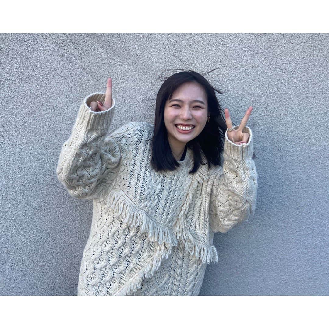 秋田汐梨さんのインスタグラム写真 - (秋田汐梨Instagram)「・ 新年明けましておめでとうございます 素敵な1年になりますように🎍🇯🇵」1月1日 20時19分 - shiori_akita319official