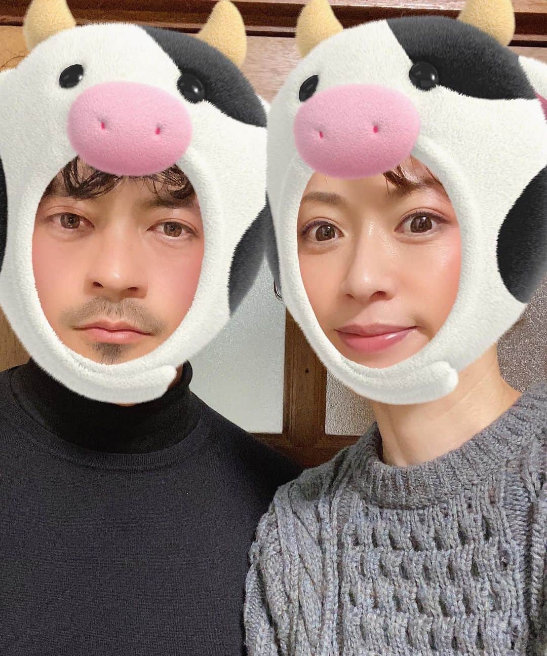 畑野ひろ子のインスタグラム：「ご挨拶が遅くなりました🙇‍♀️  今年もどうぞよろしくおねがいします！  笑顔いっぱいの一年になりますように。」