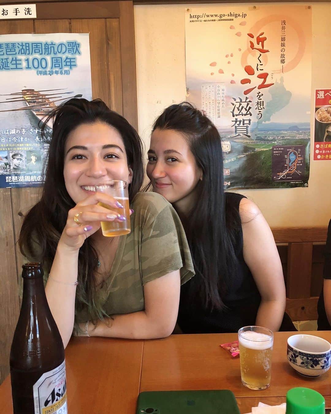 瀬川アニータのインスタグラム：「All the introverts of the world know 2020 was just a regular Tuesday✌🏼 Here’s to friends, family, and a fresh new 2021🥰🐄」