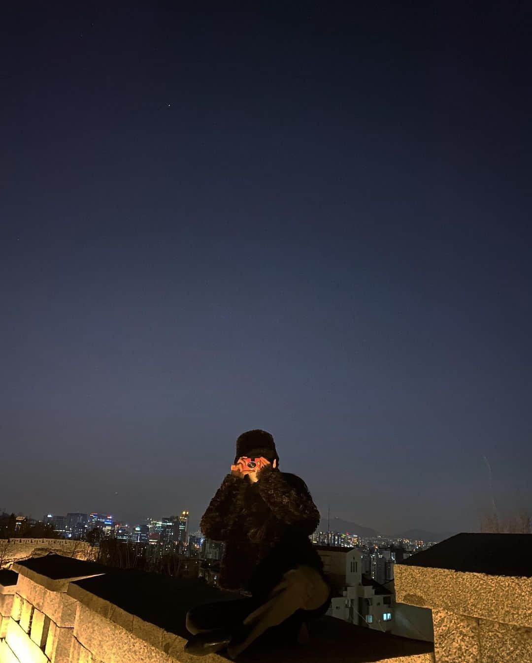 ペ・ユニョンさんのインスタグラム写真 - (ペ・ユニョンInstagram)「BYE 2020 👋🏼 📷」1月1日 21時10分 - mulan_bae