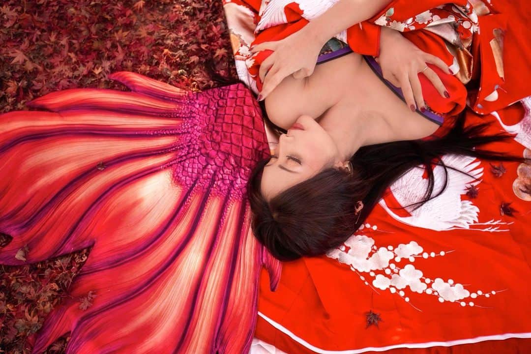 CHIHAさんのインスタグラム写真 - (CHIHAInstagram)「#marmeid #japan #autumn #marmaidphoto #kimono #kimonostyle #japanesegirl」1月1日 21時40分 - chiha6170
