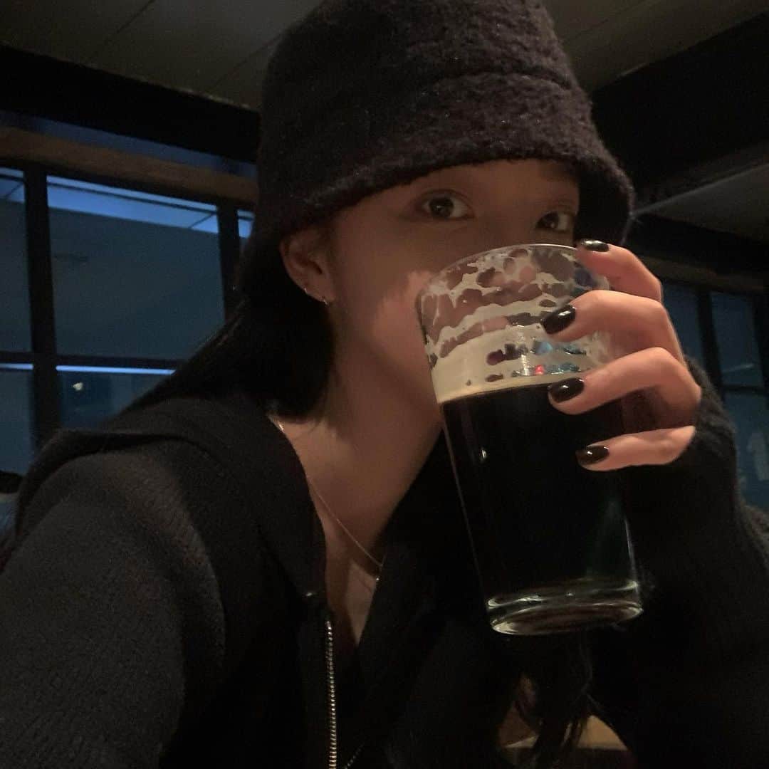 ユン・アラのインスタグラム：「엔젤링 조아합니다 🤍」