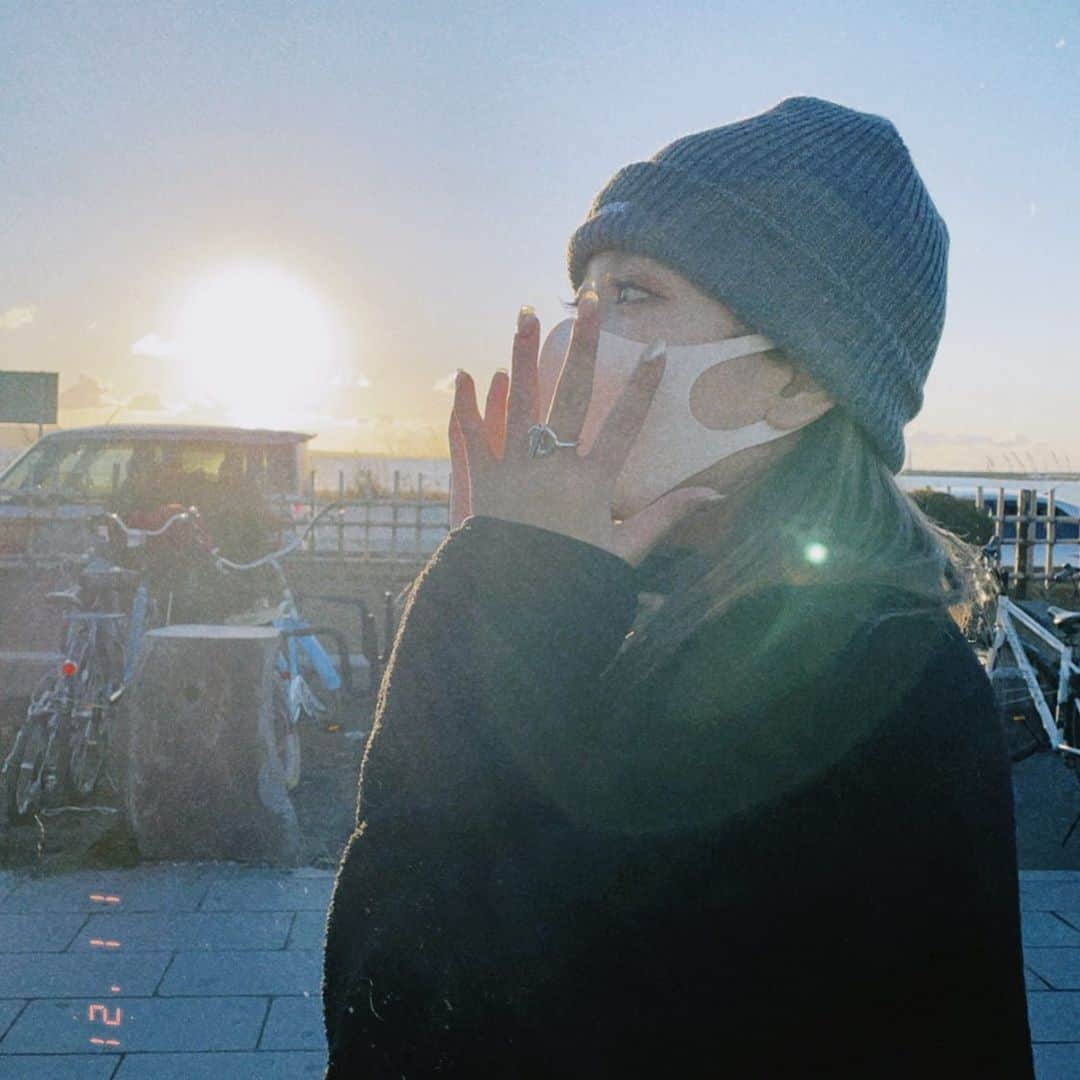 仲本莉絵瑠のインスタグラム：「2021すたーと^_^ことよろ❤️」