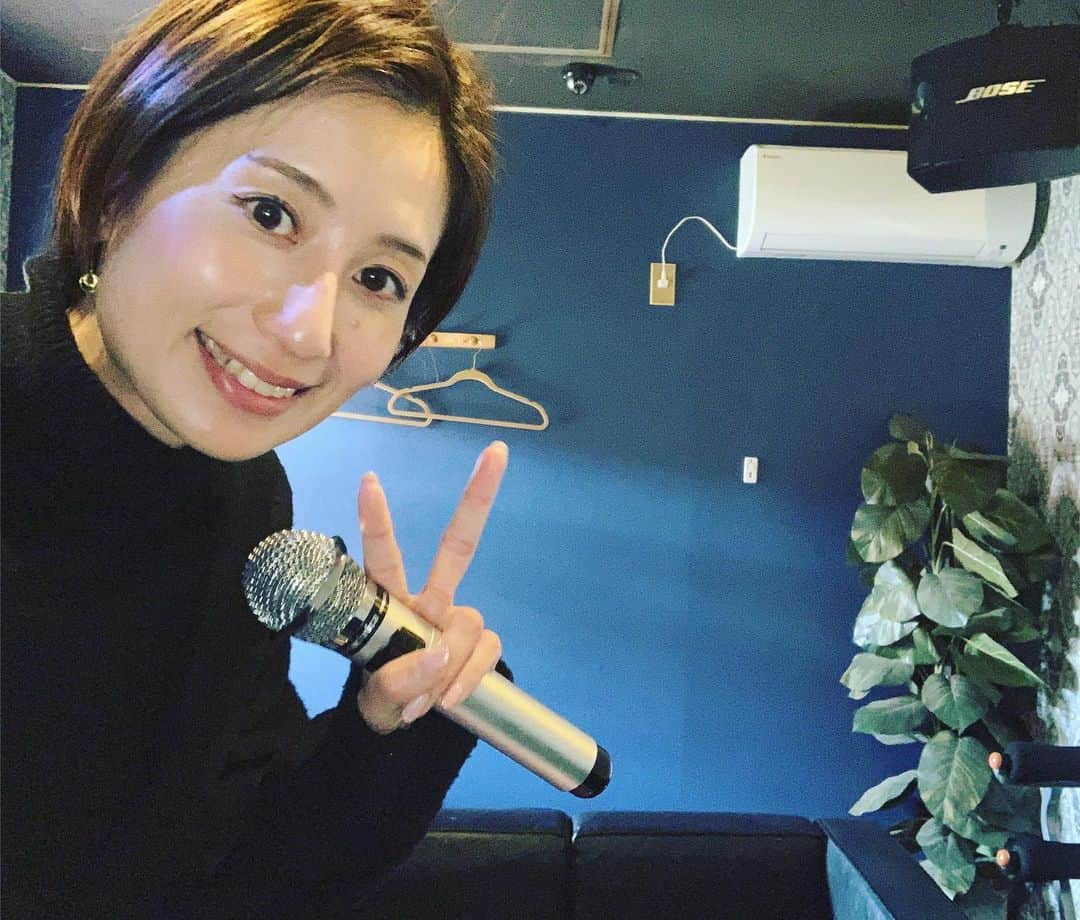 河村唯（うめ子）さんのインスタグラム写真 - (河村唯（うめ子）Instagram)「あけましておめでとうございます！ 今年もよろしくお願いします！  それでも、 歌うぞー。 踊るぞー。 しゃべるぞーぃ。😂  #2021 #あけましておめでとうございます   #牛」1月1日 22時02分 - kawamurayui_