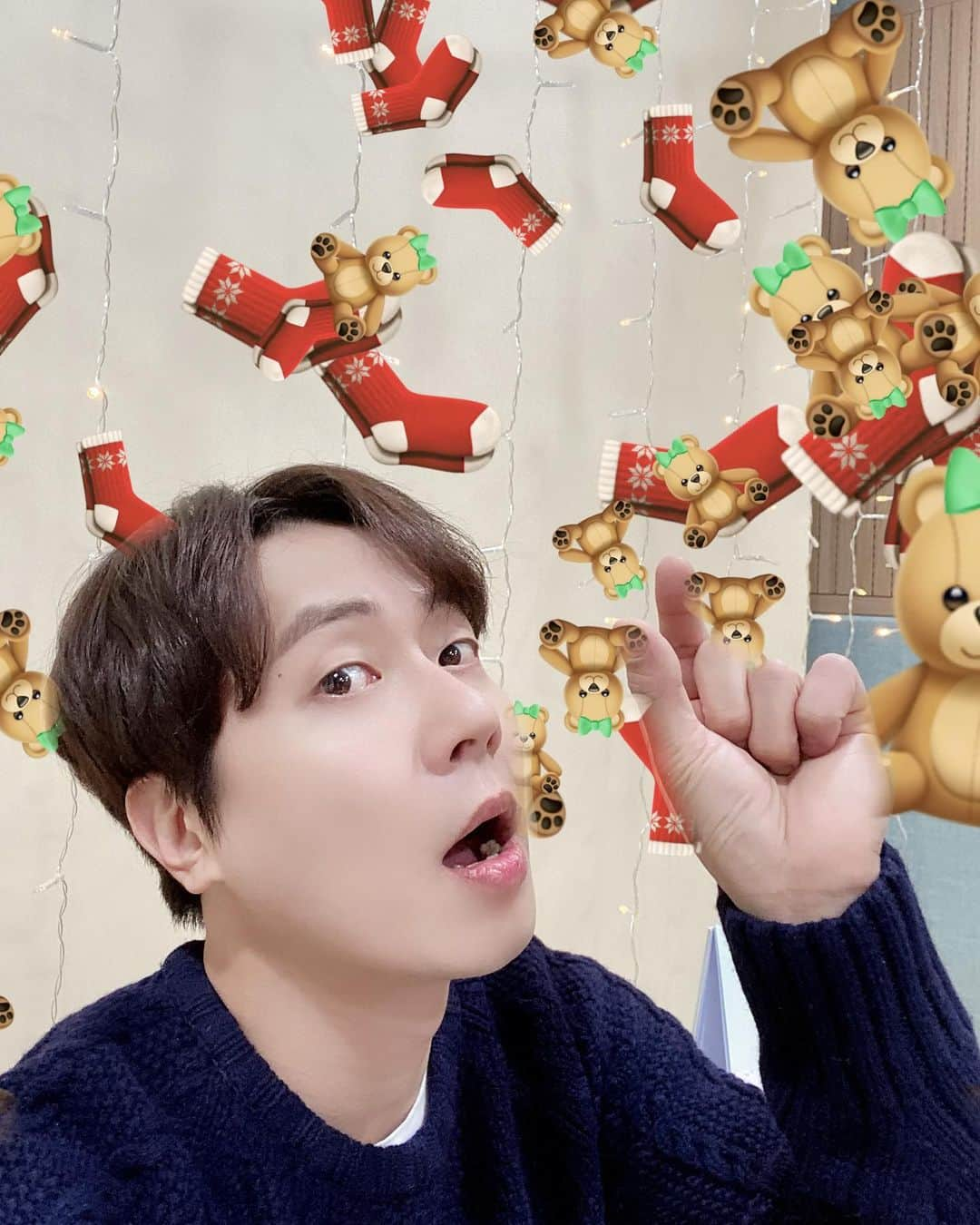 エンディのインスタグラム：「𝐇𝐚𝐩𝐩𝐲 𝐍𝐞𝐰 𝐘𝐞𝐚𝐫🐮🧡  #앤디 #ANDY #신화 #SHINHWA #HappyNewYear」