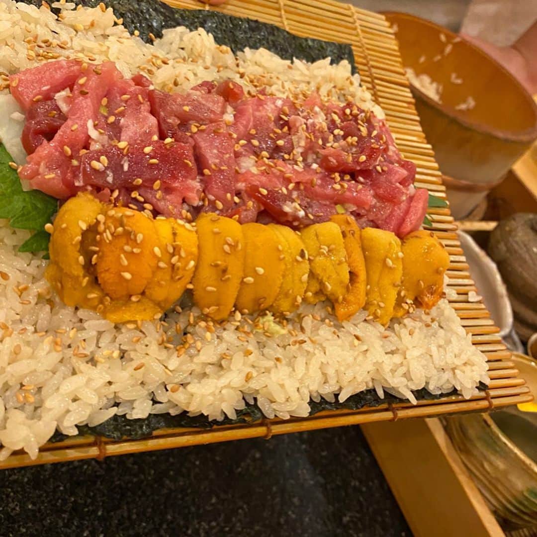 のインスタグラム：「あけましておめでとうございます🎍  今年もよろしくお願い致します😊」