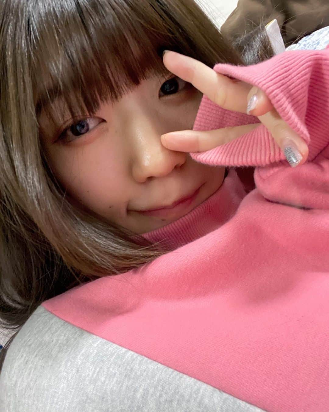 ぱいぱいでか美のインスタグラム：「あけましておめでとうございます！ 今年もよろしくお願いします！ . #あけましておめでとうございます #あけおめことよろ #ぱいぱいでか美 #でか美ちゃん」