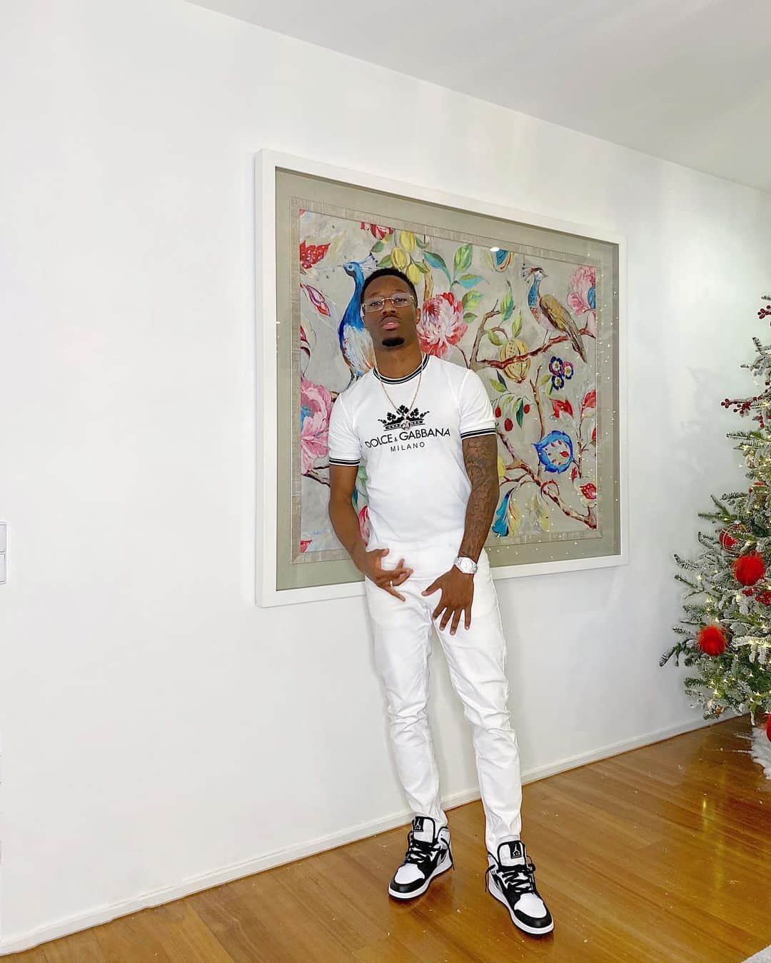 カルロス・マネのインスタグラム：「FELIZ 2021 !!! ⚪️〽️2️⃣0️⃣2️⃣1️⃣」