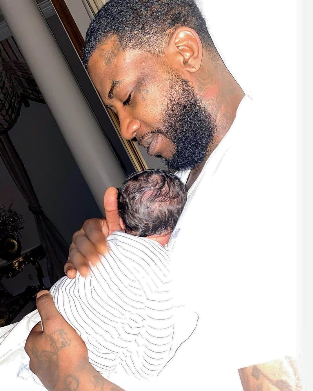 グッチ・メインのインスタグラム：「This how  I’m spending my New Year. Me and my son ICE DAVIS #2021」