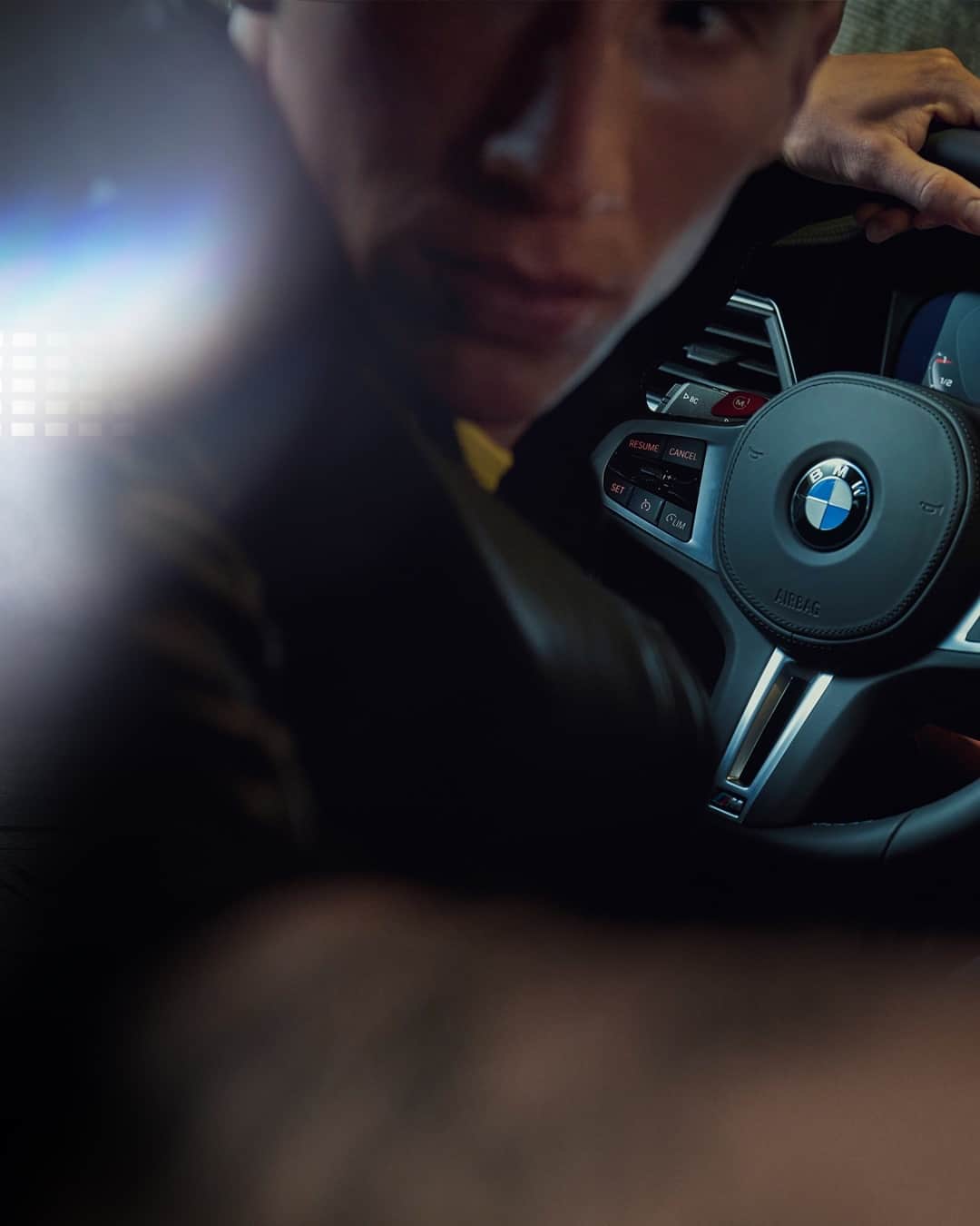 BMWのインスタグラム：「Enjoyable, no matter which direction you go. The all-new BMW M4 Competition Coupé. #TheM4 #BMW #M4 #BMWM @bmwm __ BMW M4 Competition Coupé: Fuel consumption weighted combined in l/100km: 10.2 (NEDC); 10.2–9.9 (WLTP), CO2 emissions weighted combined in g/km: 243 (NEDC); 233–227 (WLTP). Further information: www.bmw.com/disclaimer 	 Acceleration (0-100 km/h): 3.9 s. Power: 375 kW, 510 hp, 650 Nm. Top speed (limited): 250 km/h (with optional M Drivers Package: 290 km/h).」