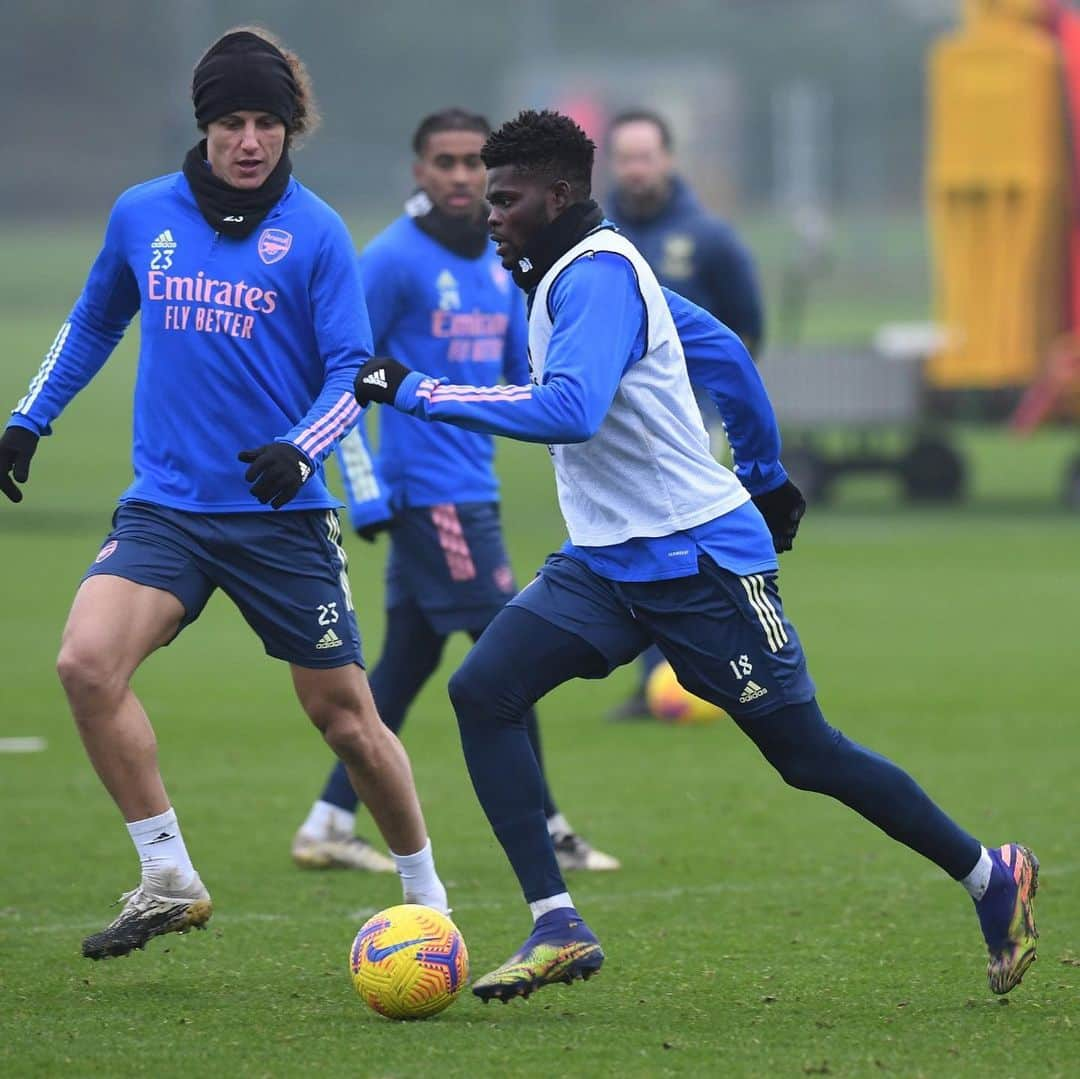 トーマス・パーテイさんのインスタグラム写真 - (トーマス・パーテイInstagram)「Hi 2021 👋🏾」1月2日 0時38分 - thomaspartey5