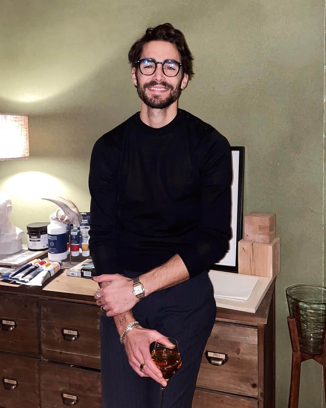 NICOLAS SIMOESのインスタグラム：「Happy New Year everyone ✨ May 2021 be full of joy, love, happiness and success. May your friends and family stay safe and in good health and I hope you most crazy desires happen! Big love on your guys ♥️」