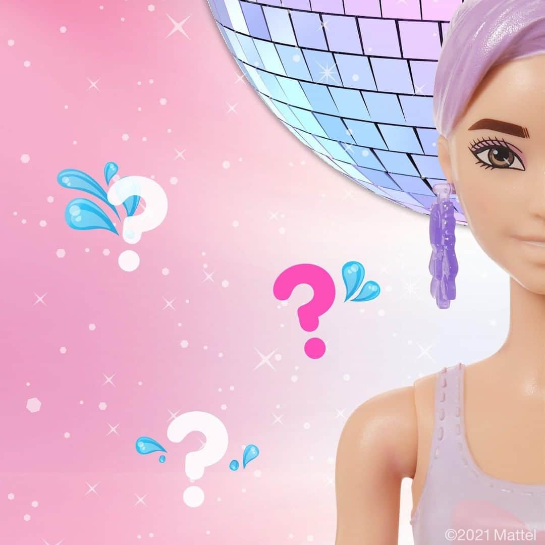 バービーのインスタグラム：「New Year, new possibilities. What colorful surprises will you reveal? 💫 Shop the #Barbie Color Reveal Shimmer series now!」