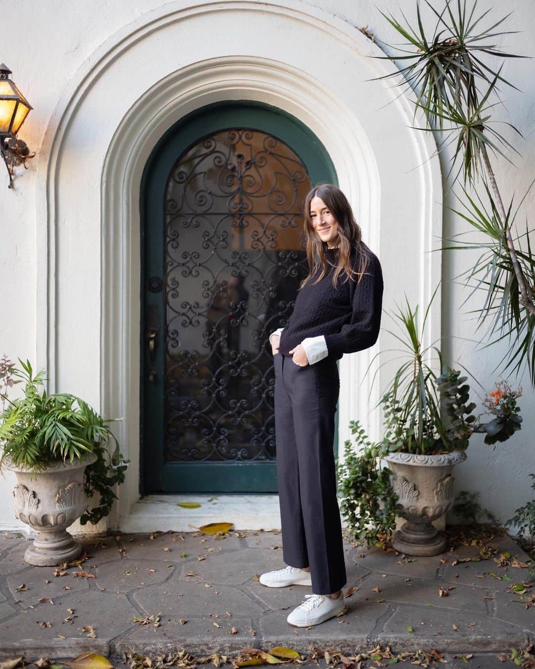 Cole Haanのインスタグラム：「New Year's Day in LA means mild temps and sunshine, perfect for the GrandPrø Tennis Sneaker worn by style maven @jarolson.」