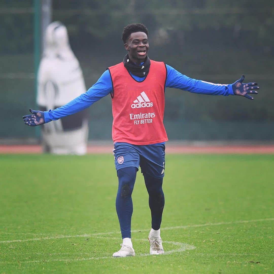 アーセナルFCさんのインスタグラム写真 - (アーセナルFCInstagram)「Training done ✅   🔜 Back in @premierleague action tomorrow   #Arsenal #AFC #COYG #premierleague」1月2日 2時45分 - arsenal