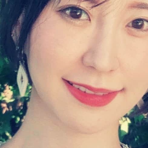 矢野冬子のインスタグラム：「#黒髪ショート #あけましておめでとうございます🎍  #ことよろ」