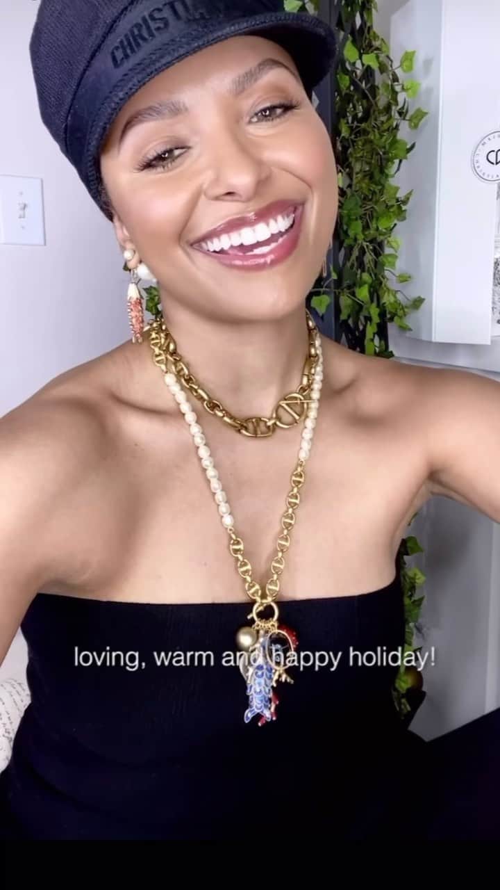 カテリーナ・グレアムのインスタグラム：「From me and the @Dior family! 🥰  #Dior」