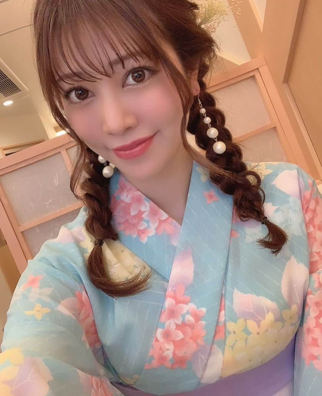 薄井美樹のインスタグラム：「．     着物じゃないけど…👘💕     ．」