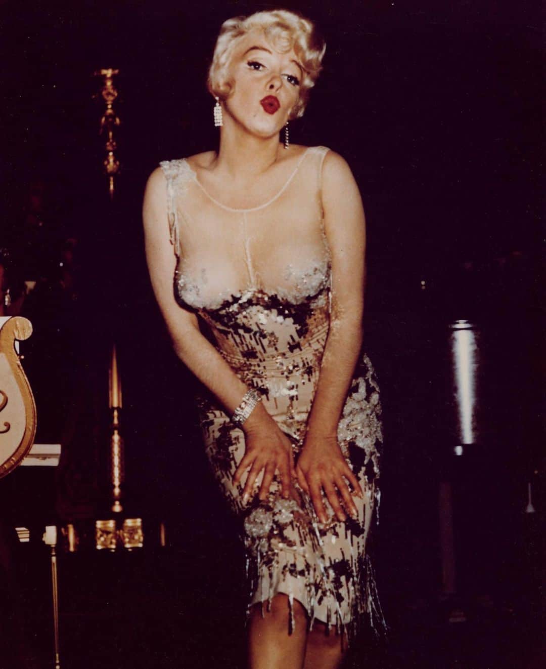 マリリン・モンローさんのインスタグラム写真 - (マリリン・モンローInstagram)「Happy New Year every one!💫 May you all have a wonderful 2021. Here are some of my favorite photos of Marilyn, she looks so genuinely happy in all of them 💛 #marilynmonroe」1月2日 7時11分 - welovemarilyn
