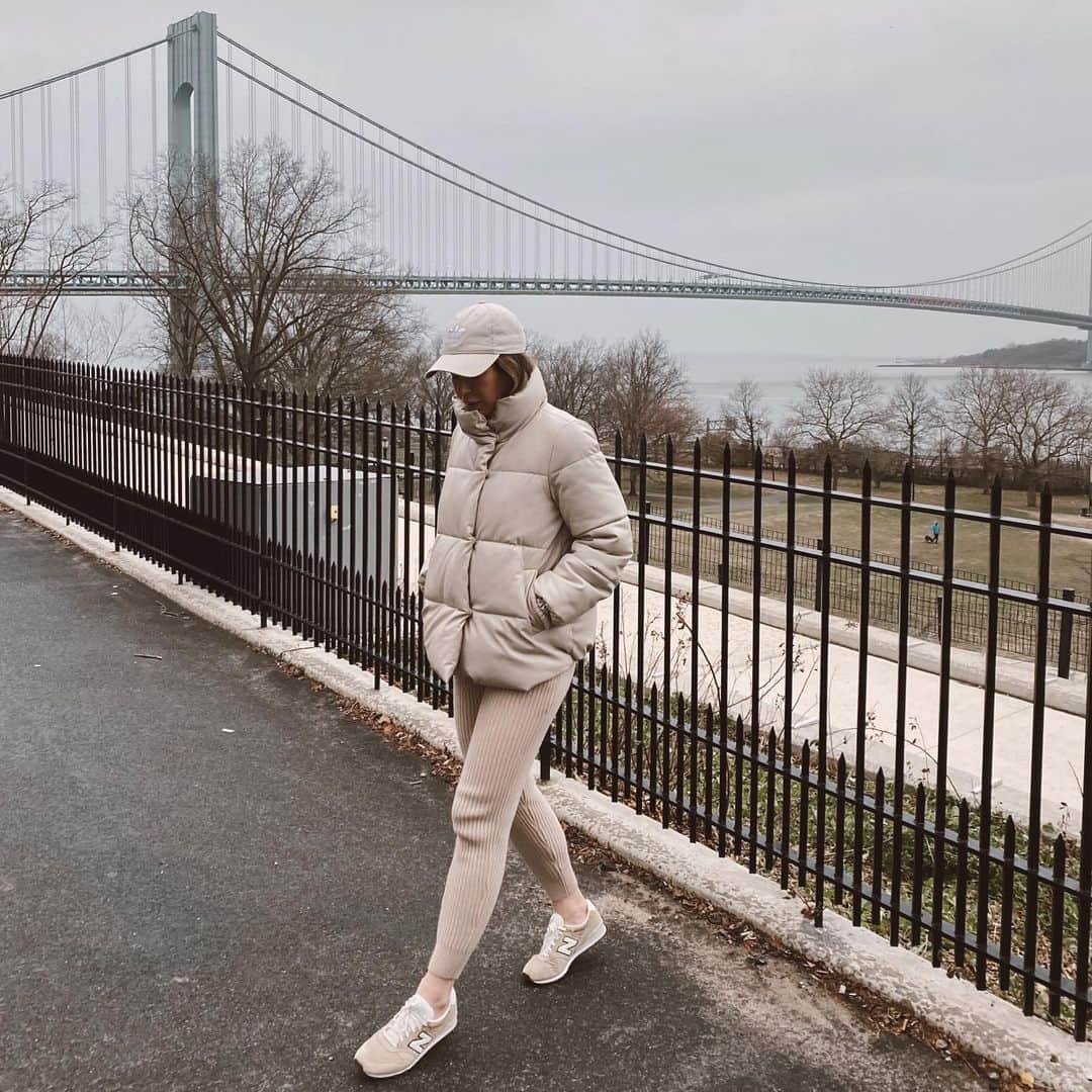 Helena Glazer Hodneのインスタグラム：「A Friday that feels like a Sunday✨」