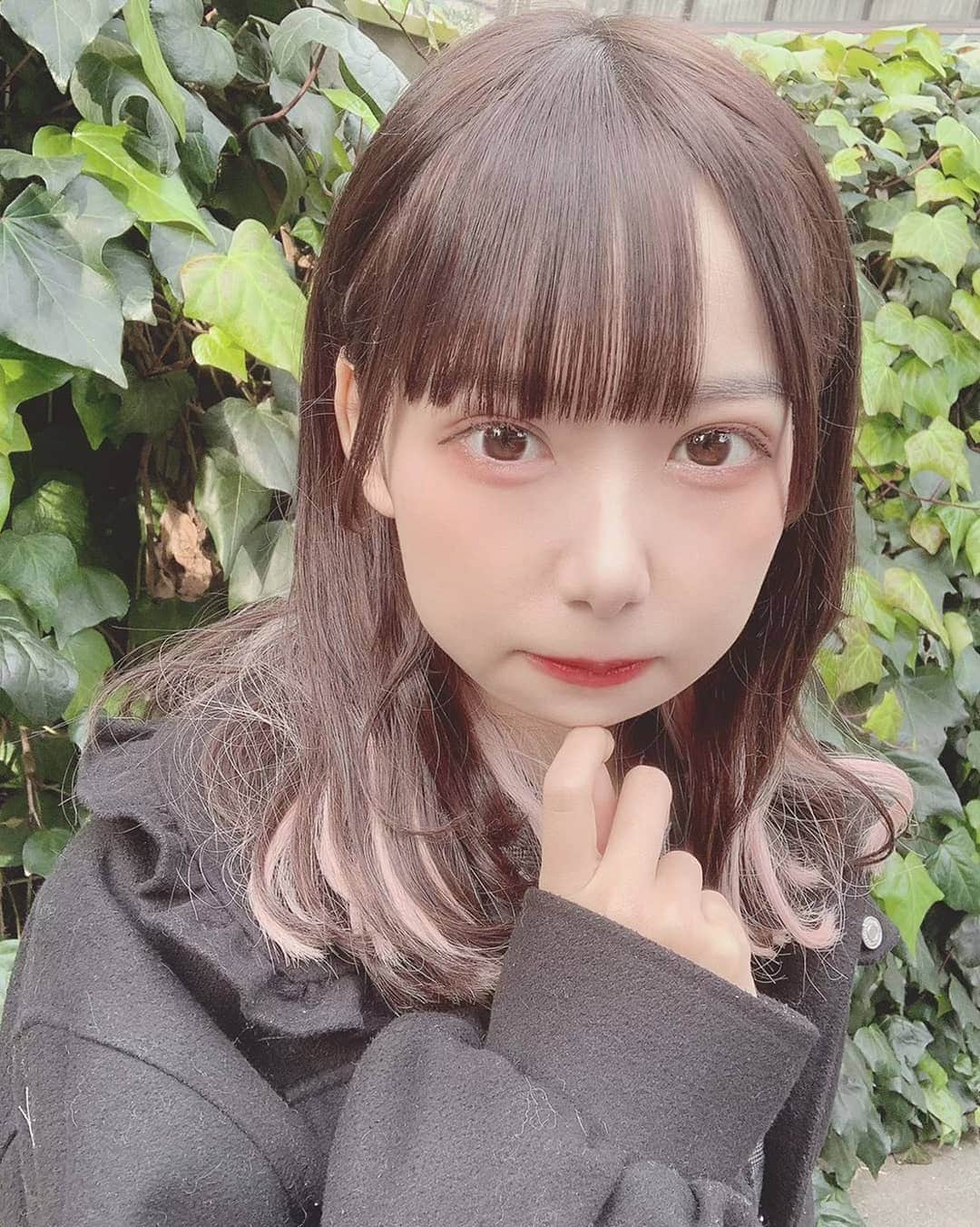 しゅがのインスタグラム：「【藍川みり©】 【//ネコプラ//】【紫担当】【Aikawa Miri】【アイドル】【2001年12月7日19歳】 いいね フォロー コメントthx((( *´꒳`* ))) アイドルカワイコばかりなので興味持ってくれたら嬉しいです😳💘 #コスメ好きな人と繋がりたい #美容師さんと繋がりたい #気軽にフォローしてください #乃木坂好きな人と繋がりたい #女子力高い人と繋がりたい #約拍 #照片 #ありよりのあり #美麗 #正妹 #個人寫真 #アイドル好きと繋がりたい #らぶりつ #清純 #自拍 #外拍 #妹妹 #いいね返し #素敵女子 #ファッション好きな人と繋がりたい #日本美女百景 #美女スタグラム #おしゃれさんと繋がりたい #女孩 #寫真好きな人と繋がりたい #美麗 #人像寫真 #可愛 #可爱 #棚拍」