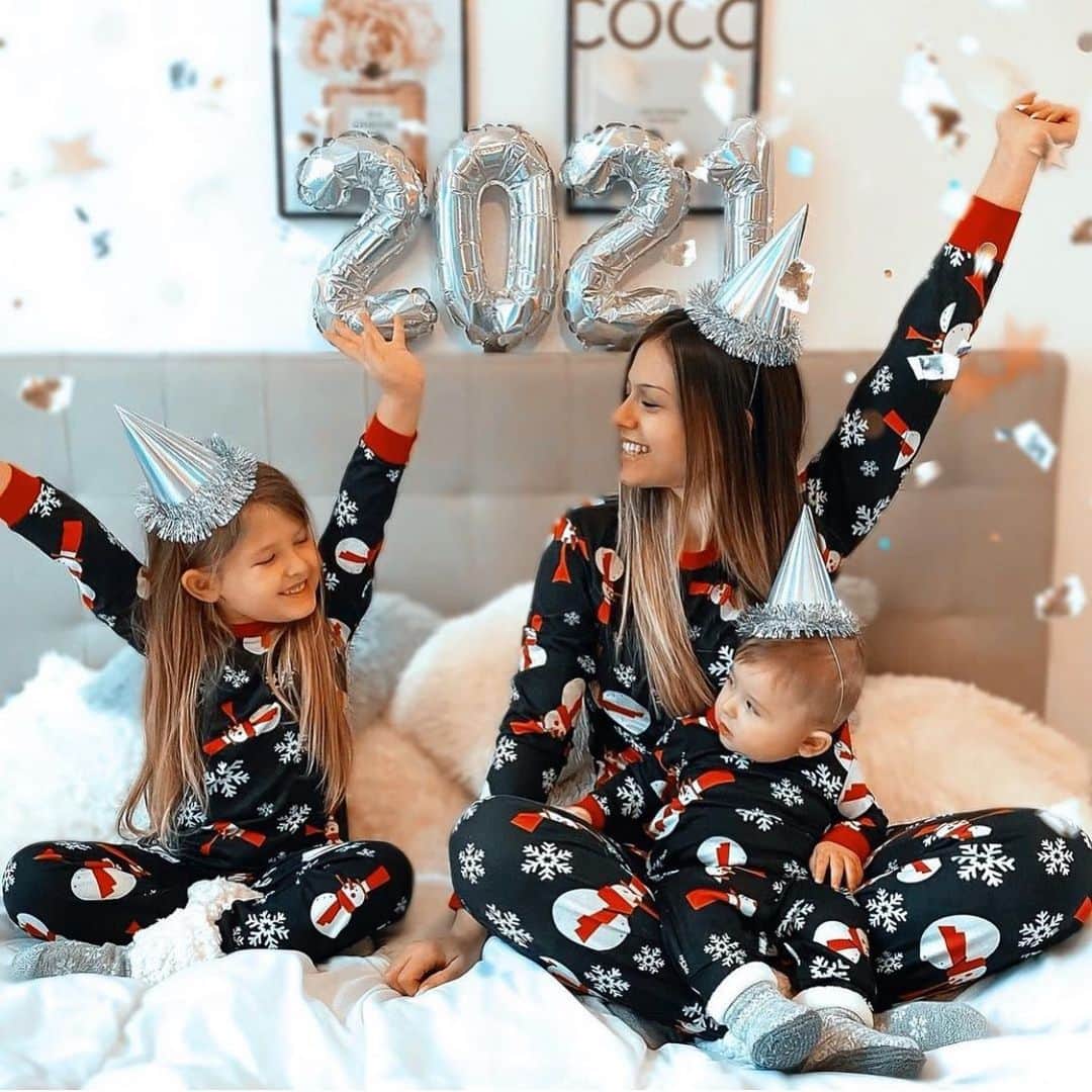 Kidz Fashionのインスタグラム：「Happy new year! By @l_emilii #kidzfashion」
