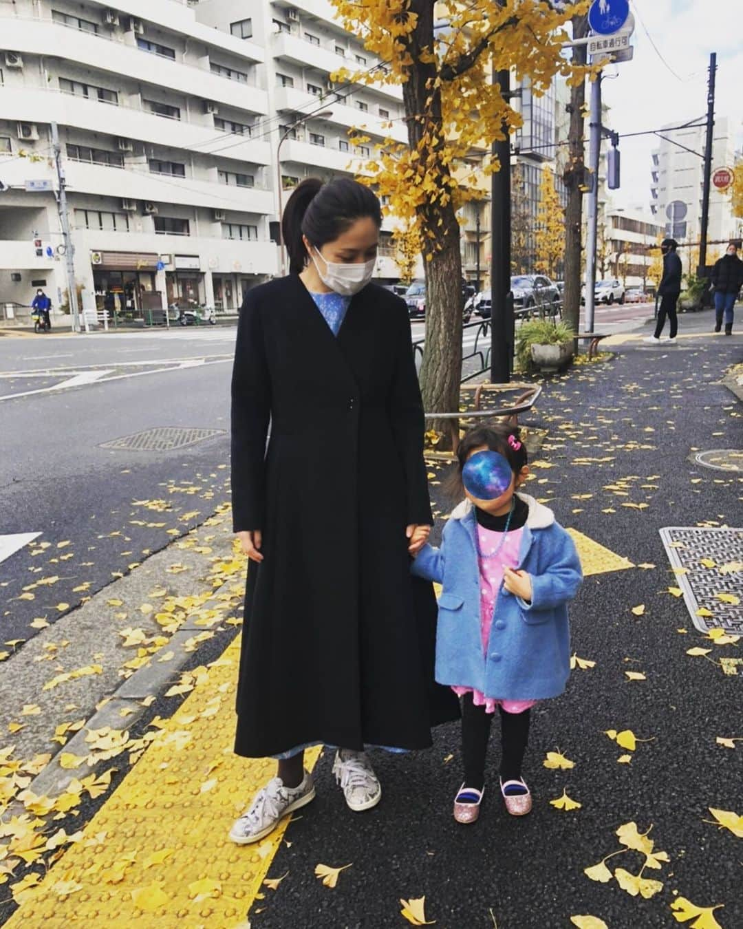 犬山紙子さんのインスタグラム写真 - (犬山紙子Instagram)「さんぽ #いぬチャゲ」1月2日 9時45分 - inuyamakamiko