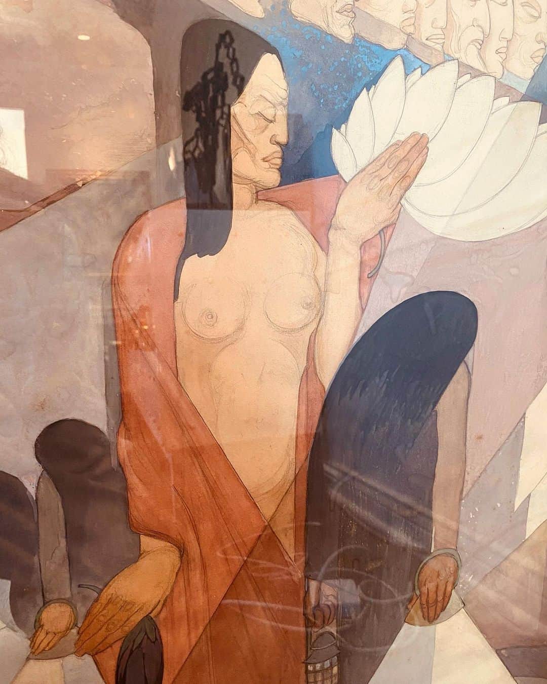 マリサ・トメイのインスタグラム：「The painting I found at a flea market , woman deep in ceremony . Women coming to the fore ♥️」