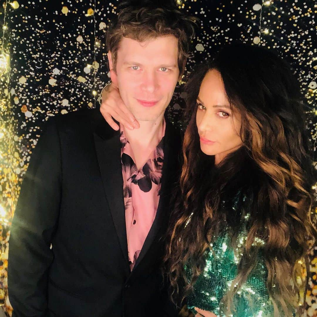 ジョセフ・モーガンさんのインスタグラム写真 - (ジョセフ・モーガンInstagram)「Happy New Year」1月2日 10時07分 - therealjosephmorgan