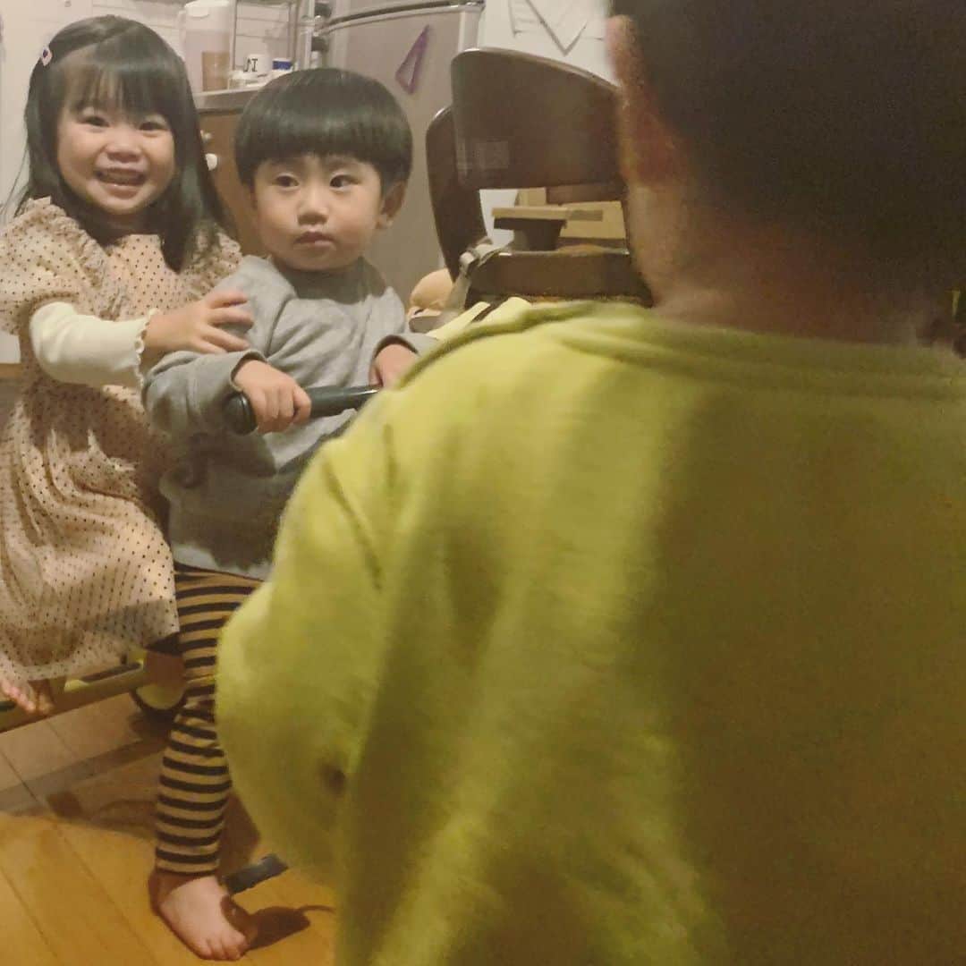 小松美緒さんのインスタグラム写真 - (小松美緒Instagram)「コロナ渦の中でも　おことにとっても　 私にとっても　 大切な友達に会える機会が　 あって幸せだった2020🐨　　  いつも遊んでくれてありがとう！！  みんな成長した姿😭👏」1月2日 11時22分 - komatsumio
