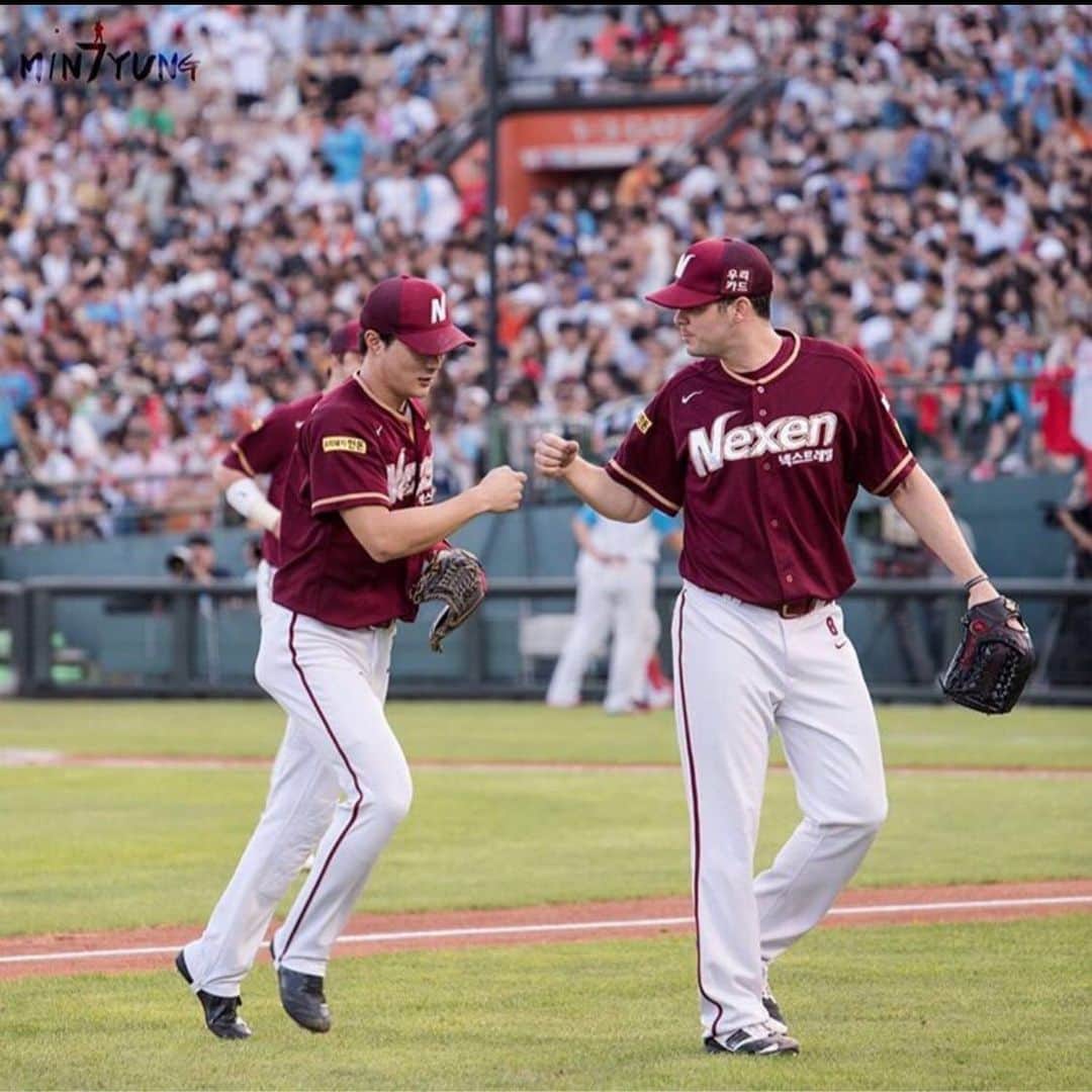 ジェイク・ブリガムのインスタグラム：「Congratulations Lucky on your deal with the Padres!! Loved having you play behind me for the last 4 years. Good luck and I’ll be routing for you.」