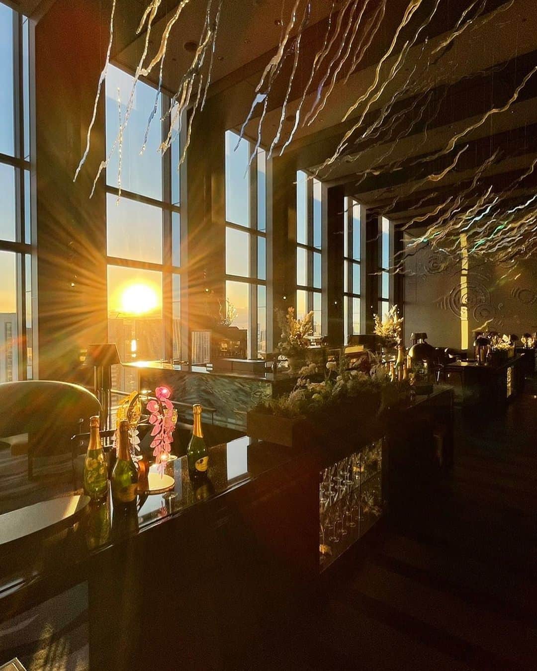 Table 9 TOKYO のグルメインスタ