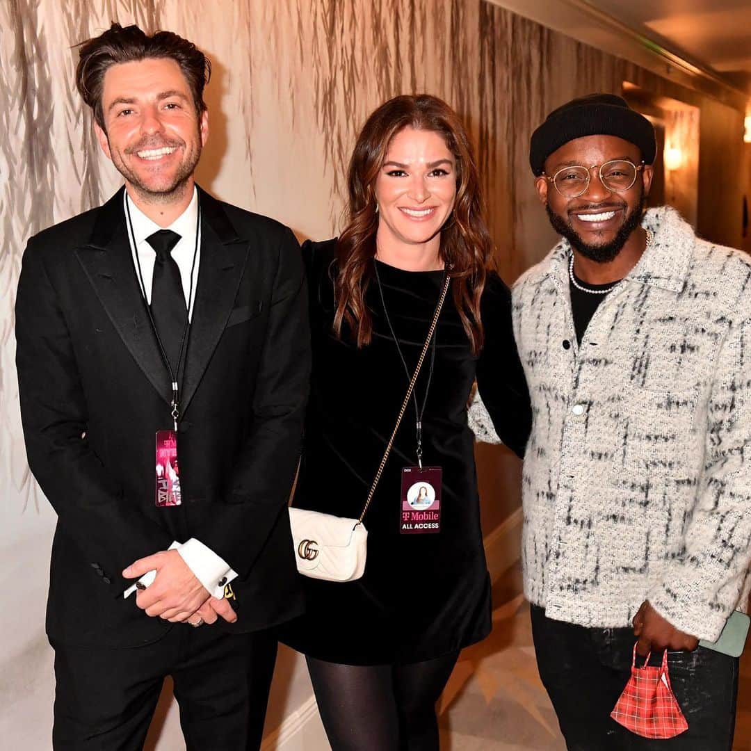 テイラー・ジェームスのインスタグラム：「A lot of years together.  Thankful for both of you guys!」