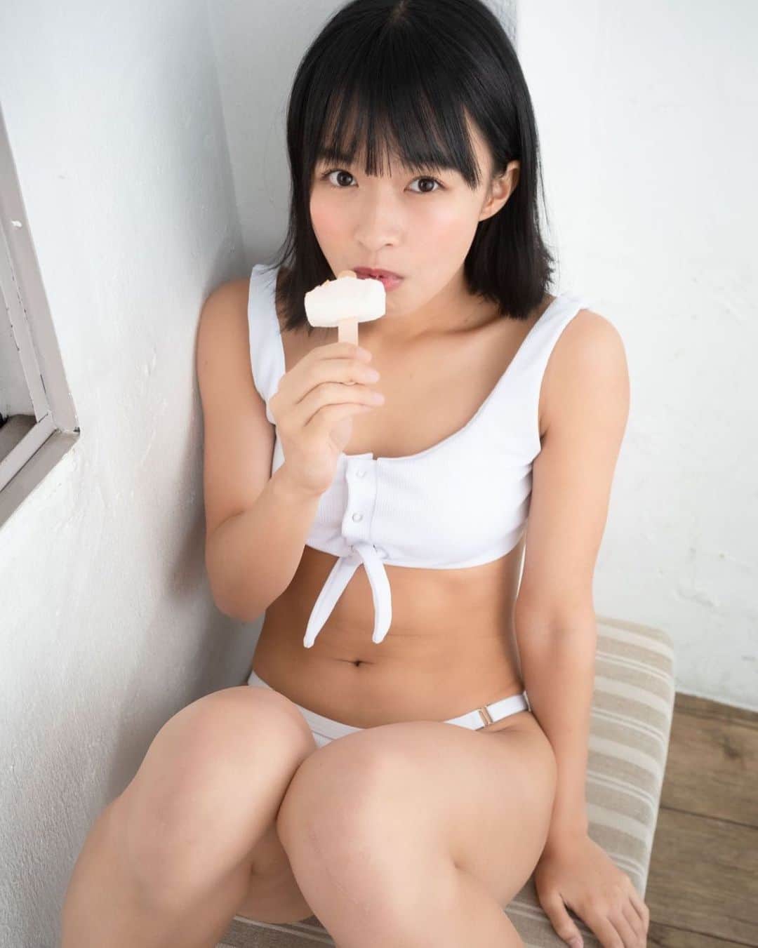 百川晴香さんのインスタグラム写真 - (百川晴香Instagram)「インスタグラビアvol.262👙インスタグラム楽しいね💪💪💪 #japanesegirl #cute #followｍe」1月2日 23時46分 - momokawaharuka
