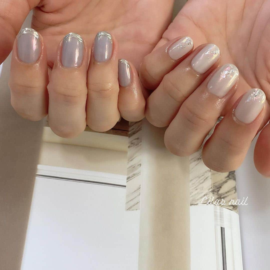 makoのインスタグラム：「* ☃️🤍 #girlynail #ガーリーネイル #ミラーネイル #glitternail #젤네일 #젤네일아트 #젤네일전문 #フレンチガーリー  #ギンガムチェック #ギンガムチェックネイル #オーダーチップ #ブライダルネイル #ワイヤーネイル  #セルフネイル #스누피네일아트 #左右非対称ネイル #ちょうちょネイル #蝶々ネイル #ヴィンテージネイル #水滴ネイル #オーロラネイル #フレンチネイル #冬ネイル #マットネイル #韓国ネイル」